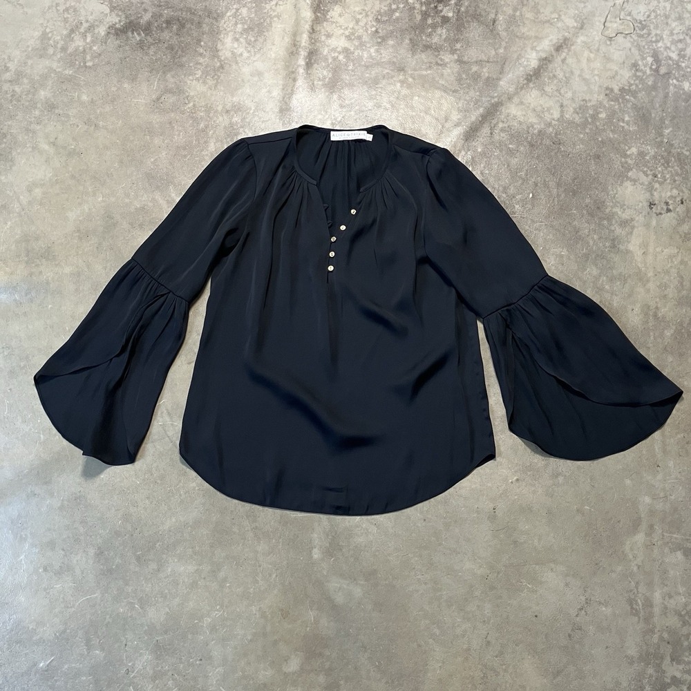 Alice Trixie‎ Shirt Womens Size XS Black Flare Sleeve 1/4 Button Blouse